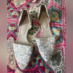 JJILL wildflower d'orsay flats beautiful linen floral design shoe